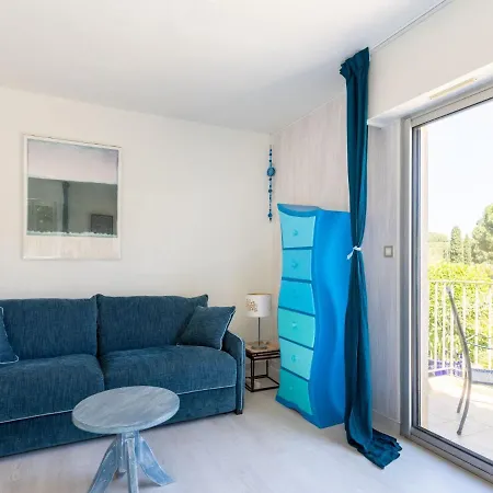 Caesar Domus-9 By Interhome